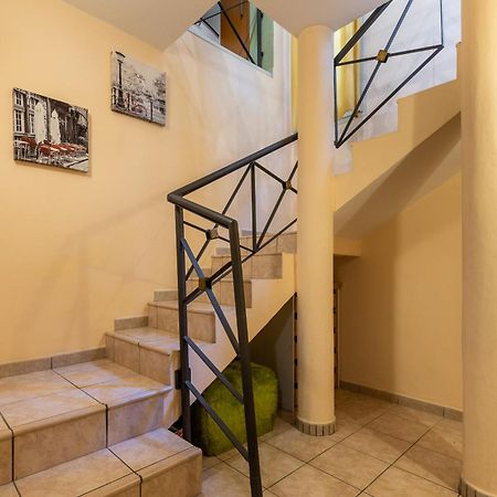 Massarenti 31 Modern Duplex By Wonderful Italy Apartman Bologna Kültér fotó