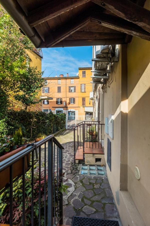 Massarenti 31 Modern Duplex By Wonderful Italy Apartman Bologna Kültér fotó
